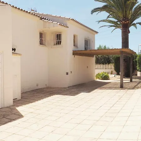 Villa Independiente Con Piscina Privada Cerca Del Pueblo Aa Internet *