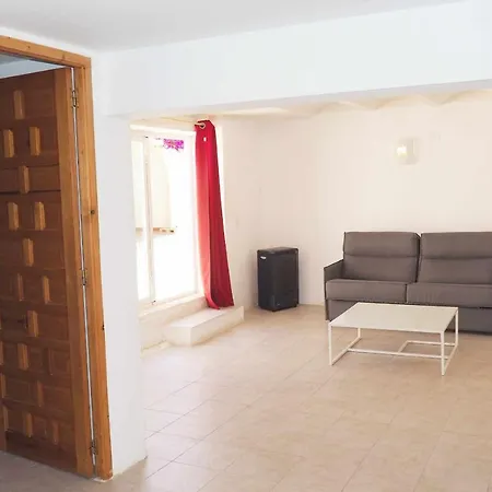 Villa Independiente Con Piscina Privada Cerca Del Pueblo Aa Internet